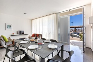 Apartment | Esszimmer