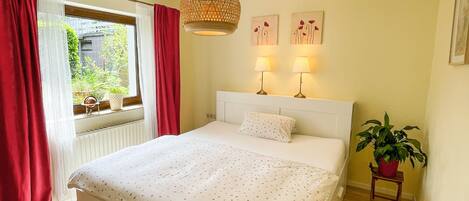 1 間睡房、書桌、可攜式嬰兒床、免費 Wi-Fi