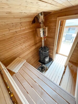 Sauna - Souterrainwohnung mit Großem Garten (Kassel)