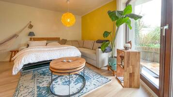 1 Schlafzimmer, Schreibtisch, Reisekinderbett, kostenloses WLAN