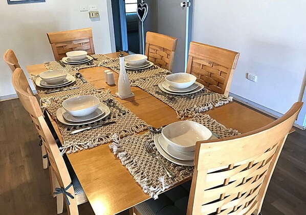 Design Townhome | Bathroom | Separate tub and shower, rainfall showerhead, hair dryer - Cosy AffordableGetaway Wifi Netflix Wine (Loch Sport)