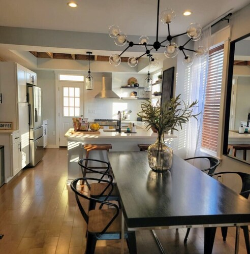 *Near JHU-Modern Luxe 3br/3.5ba