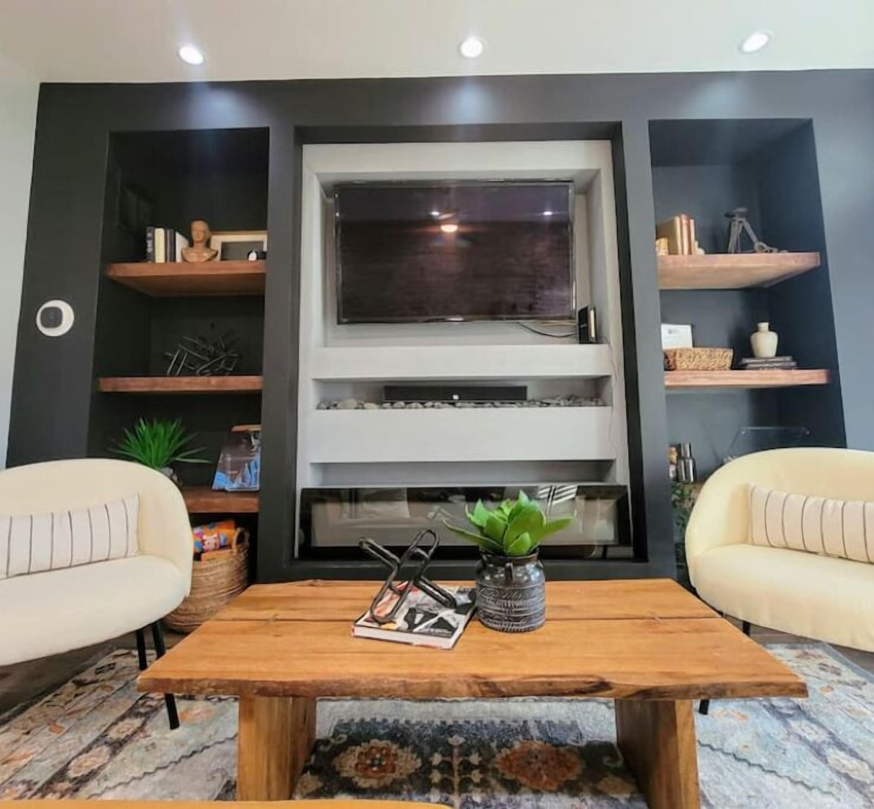 Smart TV, fireplace, foosball, offices