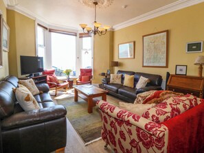 Cottage | Living area