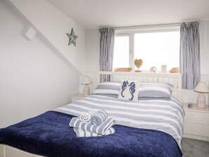 Cottage | Interior - Enfys (Criccieth)