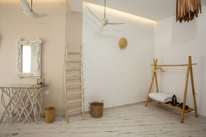 Sistema de insonorización, wifi gratis y ropa de cama 