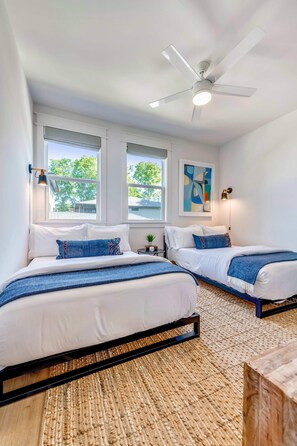 4 bedrooms, desk, iron/ironing board, travel cot