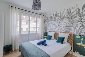 2 bedrooms, iron/ironing board, travel crib, WiFi