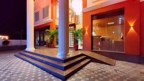 Property entrance - Sshubh Hotel Nathdwara (Nathdwara)