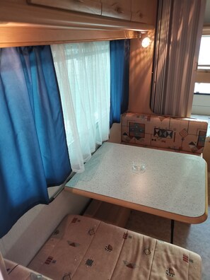 Interior - Camper by the pool (Banjole)
