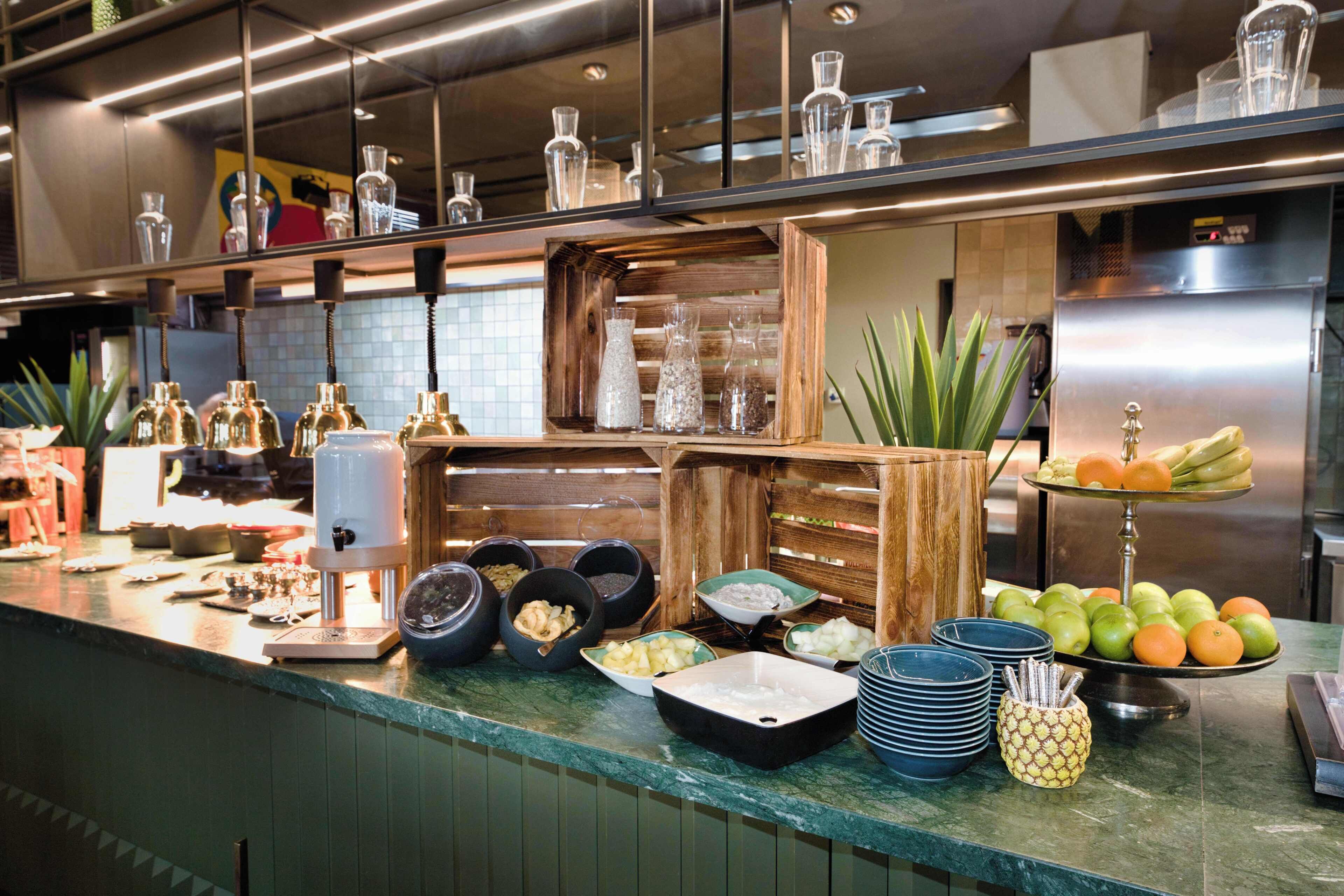 Breakfast buffet