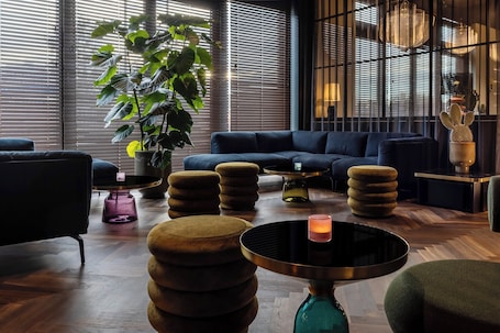 酒吧(店内)