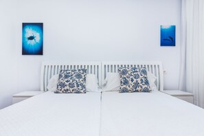 2 chambres, fer et planche Ă repasser, Wi-Fi gratuit, draps fournis