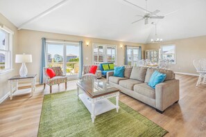 Smart-TV, videospill og bøker