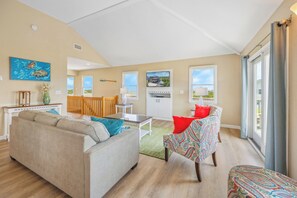 Smart-TV, videospill og bøker