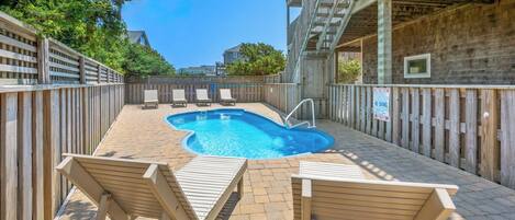 Ulkouima-allas, lÀmmitetty uima-allas