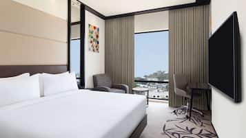 Premium bedding, minibar, in-room safe, desk