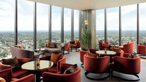 Rooftop bar - Hilton Woking (Woking)