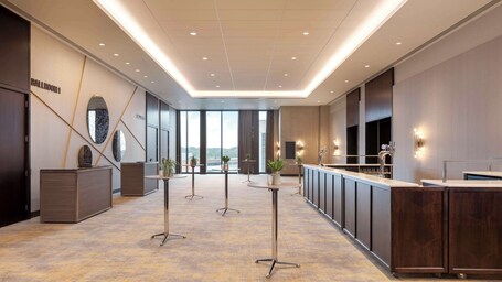 Hilton Woking - view 3