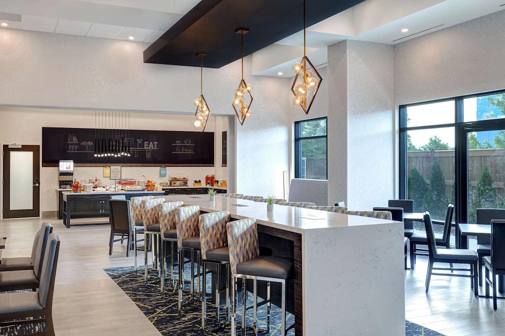 Hampton Inn & Suites by Hilton Burlington Toronto