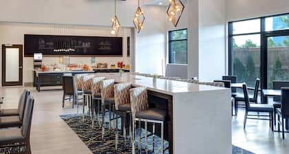 Hampton Inn & Suites by Hilton Burlington Toronto