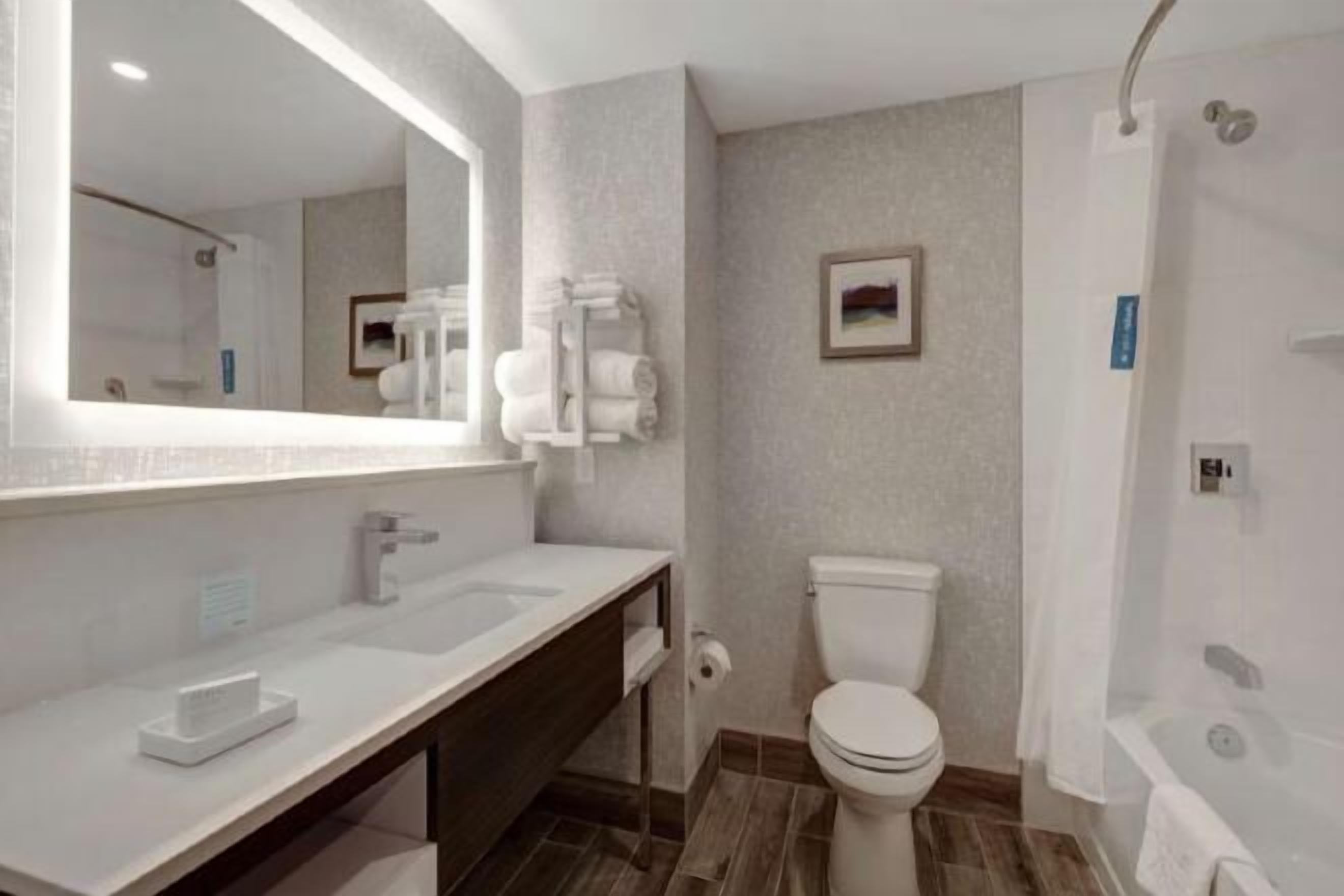 Bathroom | Free toiletries, hair dryer, towels, soap