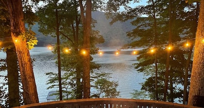 Spend Your Summer Days on Watauga Lake at Bear Cub Cabin