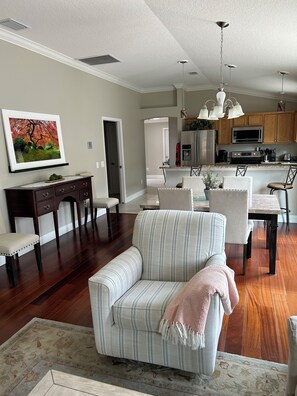 Smart TV, offices, printers