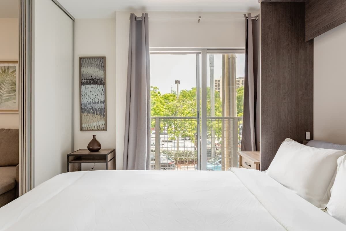 2 bedrooms, iron/ironing board, travel cot, free WiFi