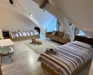 3 Schlafzimmer, Bügeleisen/Bügelbrett, Reisekinderbett, kostenloses WLAN