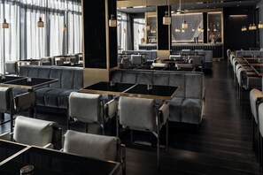 Frühstücksbuffet unter der Woche (19 EUR pro Person)