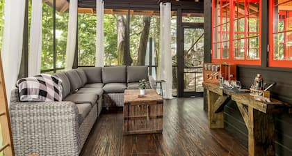 Dune Buggy Cottage at Treetops - a Lakewood Lux property
