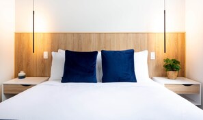1 chambre, fer et planche à repasser, Wi-Fi, draps fournis