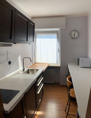 Private kitchen - A-New Appart./Studio 1p NORTH, for 2-4-6 people, 700 m from cable car AOSTA-PILA (Aosta)