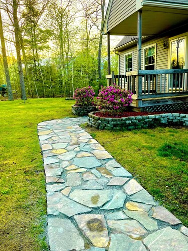 Quiet four bedroom cape. only 30 mins to Bar Harbor and Acadia National Park