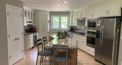 Home available for EAA guests