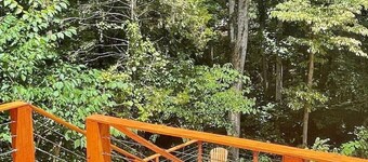 Beautiful lake house perfect for amazing getaways!