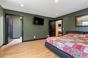4 bedrooms, WiFi