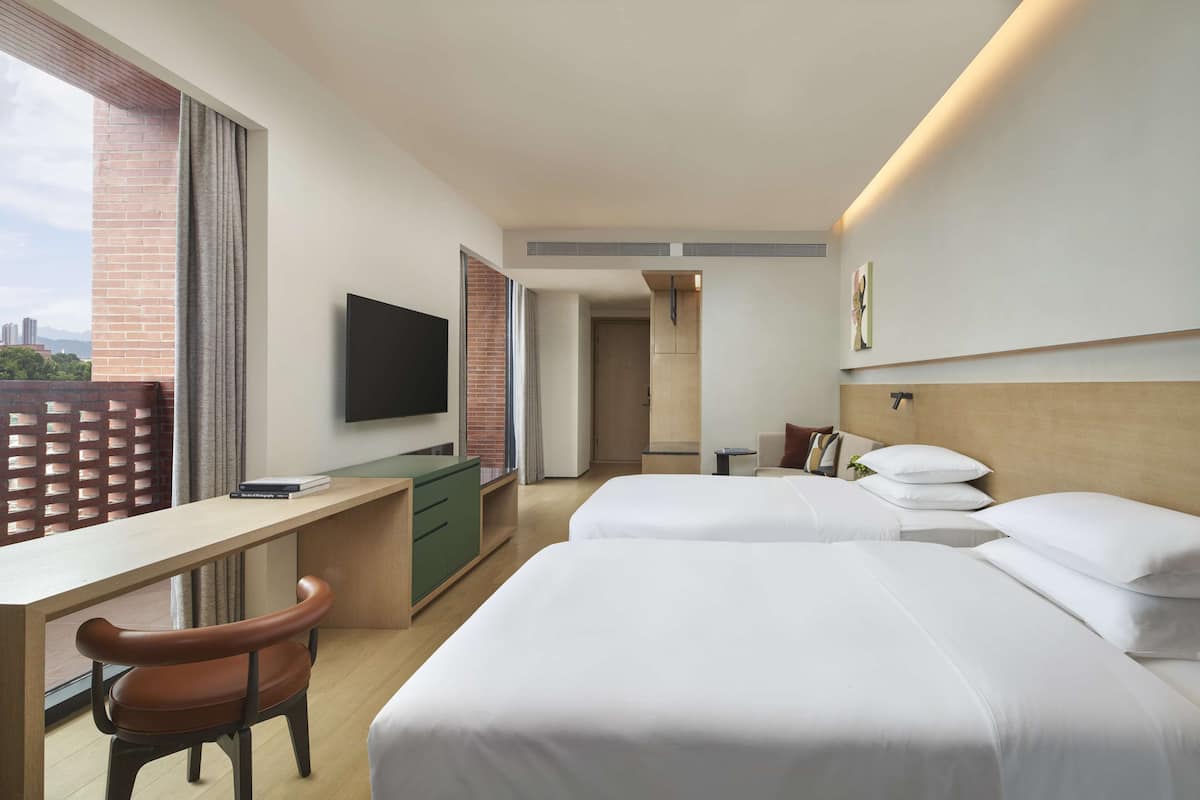 Room, Multiple Beds, Corner | Premium bedding, memory foam beds, in-room safe, blackout drapes