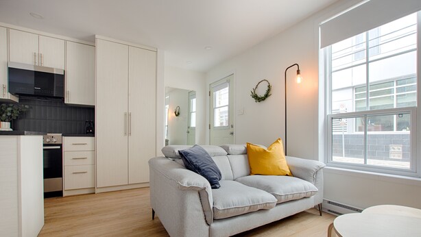 TV - Bright Loft · Queen Bed | Walk Everywhere (Québec City)