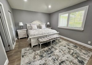 2 bedrooms, desk, iron/ironing board, free WiFi