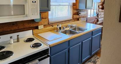 Log Cabin 3 at Osborn Boat Ramp on Patoka Lake