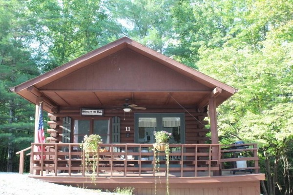 Cabin 11 just 10 minutes from French Lick