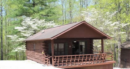 Log Cabin 11 with Hot Tub at Osborn Boat Ramp on Patoka Lake
