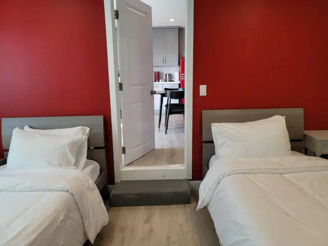 2 bedrooms, desk, travel crib, free WiFi