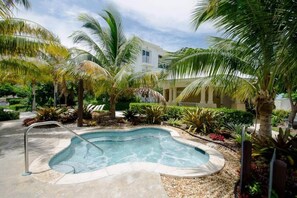 Outdoor pool, a heated pool - Key Largo's Premier Family Friendly Resort! (Key Largo)