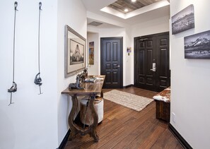 Interior - The Perfect Combination of Location, Size, and Luxury! Ski-in/ski-out! (Avon)