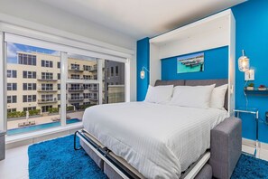 Iron/ironing board, travel cot, free WiFi, bed sheets - Modern Design. Studio ready for enjoyment (Oranjestad)