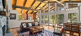 Icicle River Cabin with Hot Tub, Sauna & Mountain Views: 8 Steps to the river!