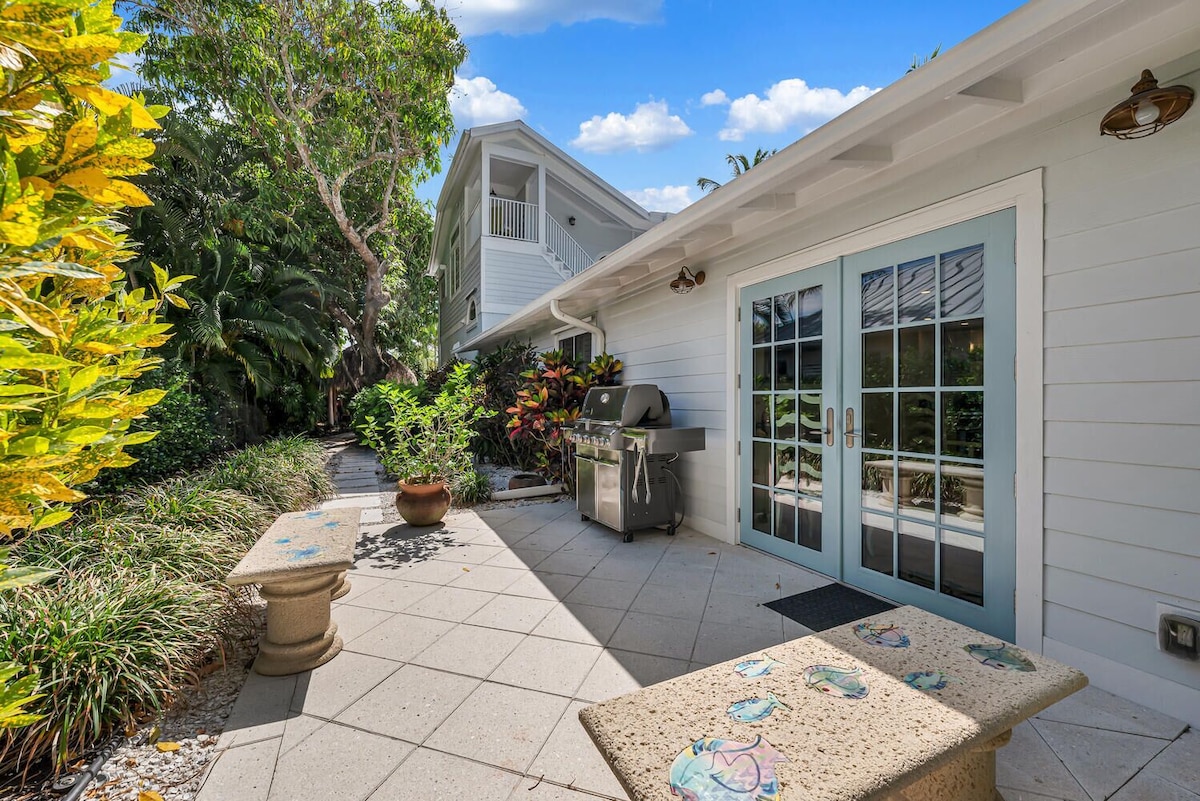 Photo 21 of The Perfect Olde Naples Beach Lifestyle Experience - Walk to Beach & 5th Ave S